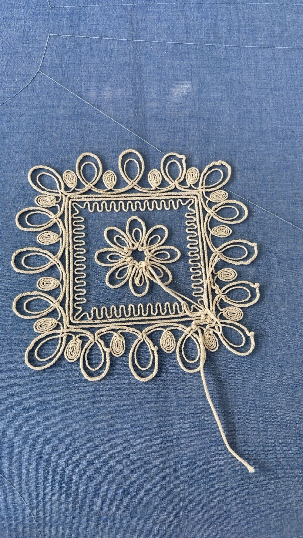 Dori embroidery — sample 27