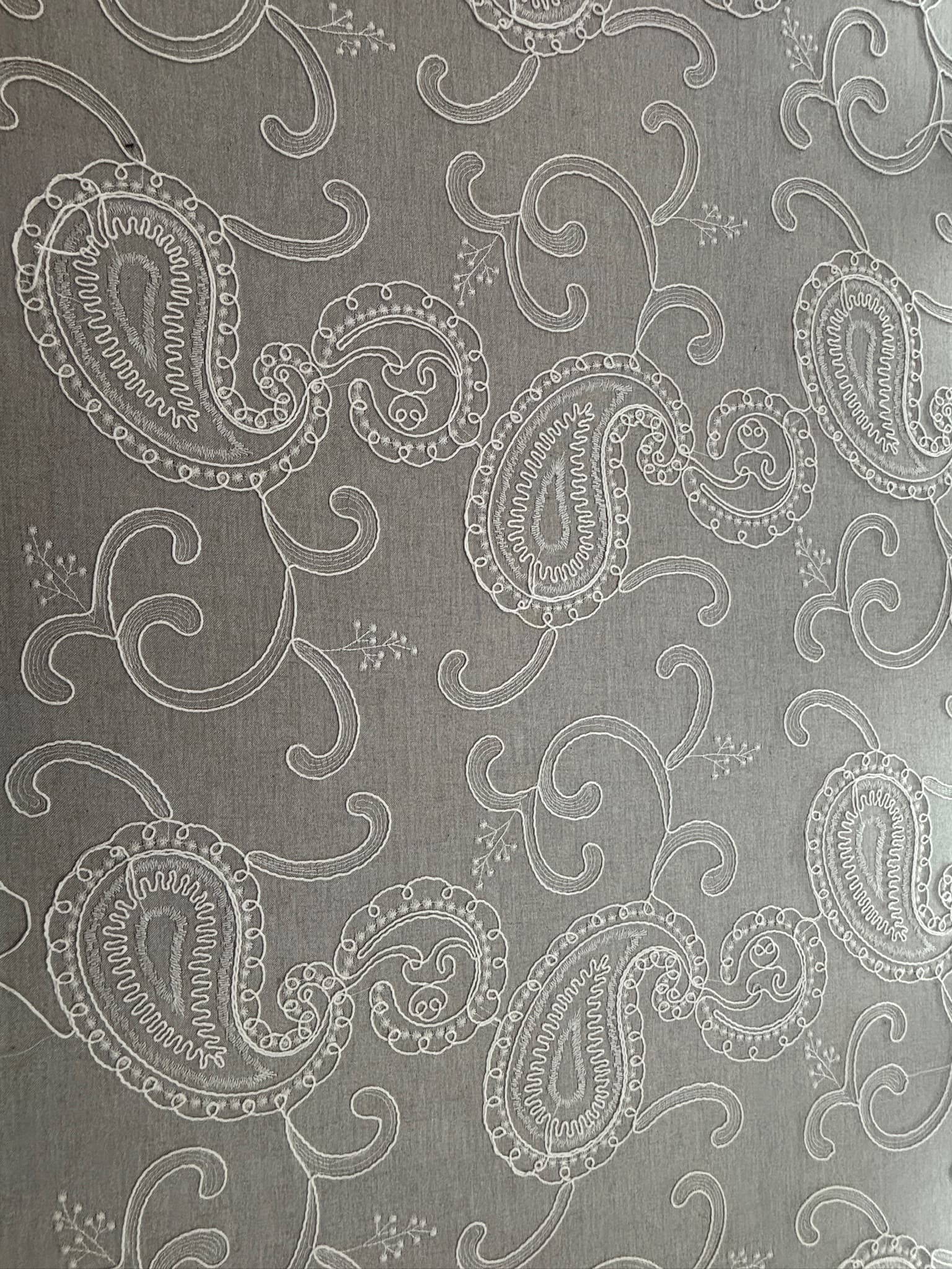 Dori embroidery — sample 28