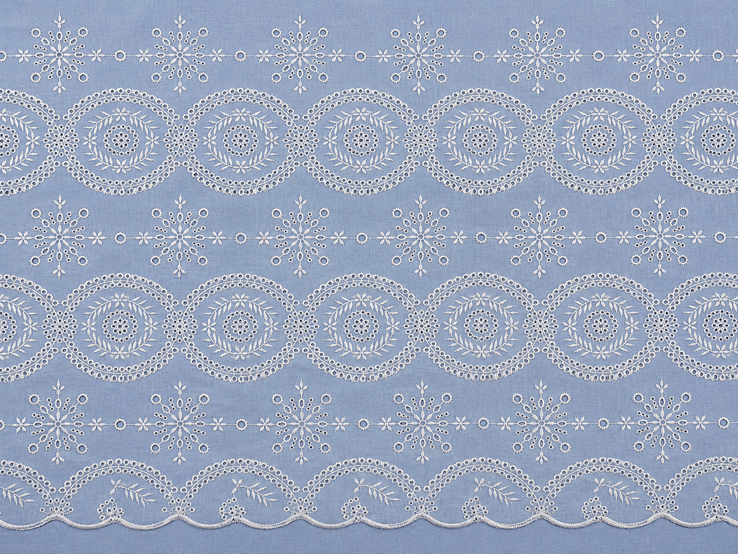 Schiffli embroidery — sample 13