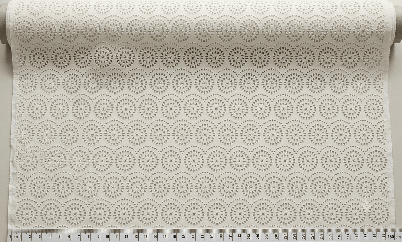 Schiffli embroidery — sample 45